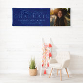 Elegante klasse van 2025 blauw afstuderen foto spandoek (Insitu)