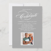 Elegante Klasse van 2025 Grey Photo Graduation Par Kaart (Achterkant)