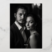 Elegante klassieke formele zwarte foto bruiloft go folie uitnodiging (Achterkant)