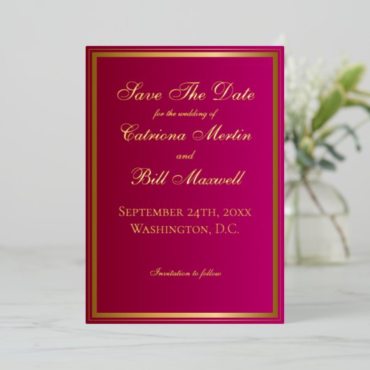 Elegante klassieke magenta en goud save the date folie uitnodiging (Staand Voorkant)