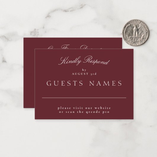 Elegante klassieke Maroon bruiloft QR CODE RSVP Notitiekaartje (Voorkant / Achterkant in situ)