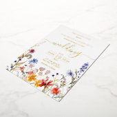 Elegante kleurrijke wildflower bruiloft folie uitnodiging (Gedraaid)