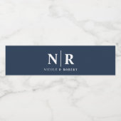 Elegante Koppels Bruiloft Monogram Gepersonaliseer Waterfles Etiket (Enkel label)