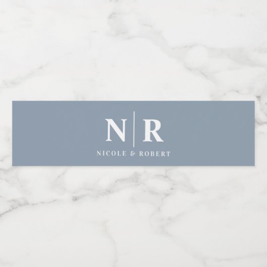 Elegante Koppels Bruiloft Monogram Gepersonaliseer Waterfles Etiket (Enkel label)