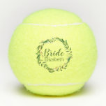 Elegante Krans Bruid Custom Wedding Party Gift Tennisballen<br><div class="desc">Dit gepersonaliseerde cadeau zal zeker een hit worden. Dit ontwerp is voorzien van een lauwerkrans en aangepaste typografie. Voeg de naam van de bruid toe om het uiterlijk te voltooien.</div>