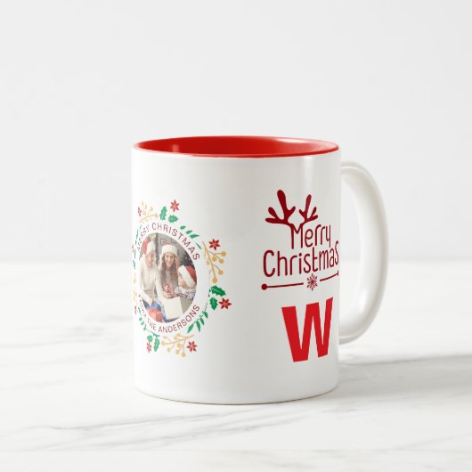 Elegante Krans Kerstfoto Familie Monogram Tweekleurige Koffiemok (Voorkant rechts)