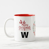 Elegante Krans Kerstfoto Familie Monogram Tweekleurige Koffiemok (Links)