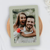 Elegante Krans Monogram Sage Green Wedding Kaart