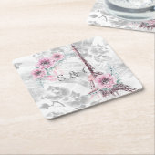 Elegante krans van roze bloemen. kartonnen onderzetters (Schuin)