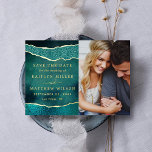 Elegante Las Vegas bruiloft foto Save The Date Rea Folie Uitnodiging<br><div class="desc">Vier in stijl met deze elegante en zeer trendy trouwfoto echte gouden folie ingedrukt om de datumkaarten te bewaren. De sjabloon bewoording en foto is gemakkelijk te personaliseren en uw familie en vrienden zullen blij zijn wanneer ze deze geweldige dank ontvangen. Overeenkomende bruidsartikelen zijn te vinden in het collectie.</div>