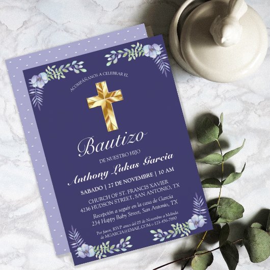 Elegante Lavanda Cruz De Oro Bautizo Bebé Invitati Kaart