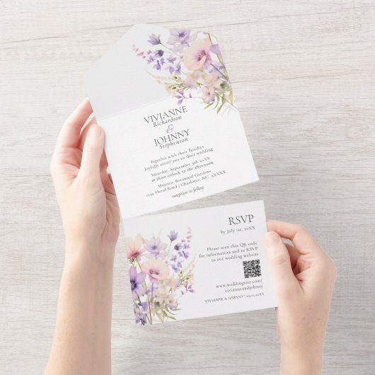Elegante Lavendel Bloemen Wildbloemen QR RSVP All In One Uitnodiging (Afscheurbaar)