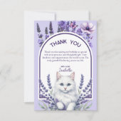 Elegante Lavendel en Witte Kat Verjaardag Bedankkaart (Voorkant)