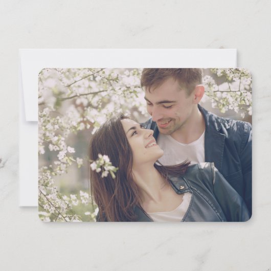 Elegante lavendel lente wilde bloem bruiloft foto save the date (Achterkant)