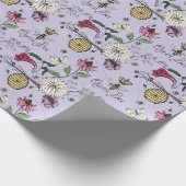 Elegante Lavendel Moederdag Queen Bee and Flowers Cadeaupapier (Hoek)