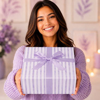 Elegante lavendel paarse watercolor strepen cadeaupapier
