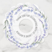 Elegante lavendelkrans bruiloftsgeschenk wijnglaslabel (Voorkant)