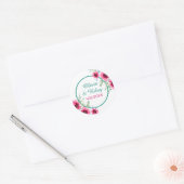 Elegante lente roze bloemenbruiloft datum ronde sticker (Envelop)