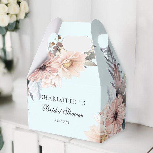 Elegante, lichtblauwe & pastel boho bruidsdouche  bedankdoosjes