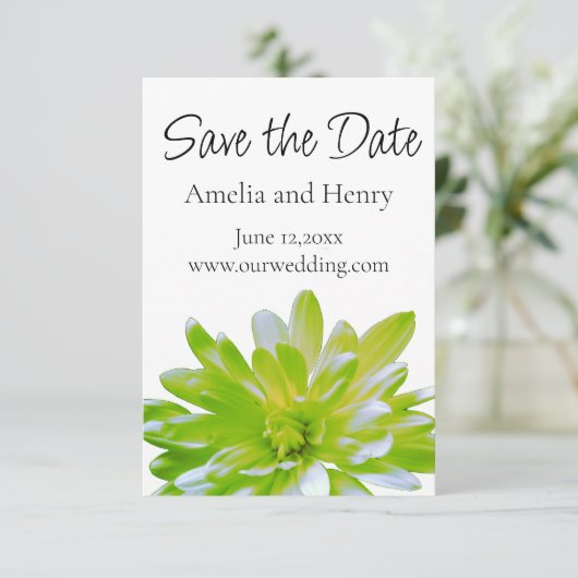 Elegante lichte zachte groene bloemen bloem save the date (Staand voorkant)
