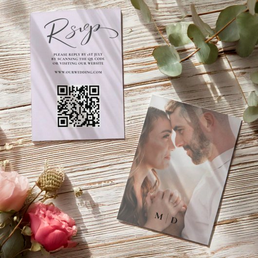 Elegante Lila QR Code RSVP bruiloft Kaartje