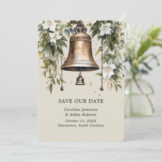 Elegante Lily Floral Wedding Save the Dates Kaart (Staand voorkant)