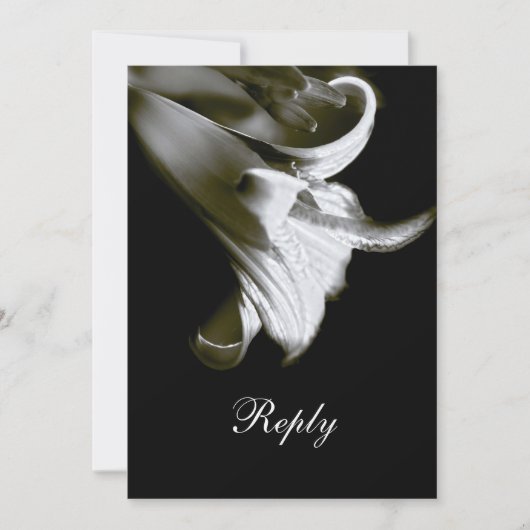 Elegante Lily Huwelijksreactie Kaart (Voorkant)