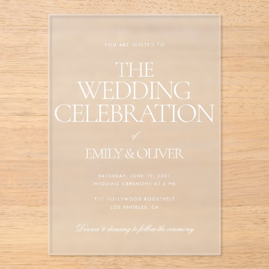 Elegante luxe gepersonaliseerde witte tekst bruilo acryl uitnodigingen (Voorkant)