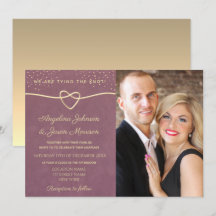 Elegante luxe paarse gouden confetti trouwfoto