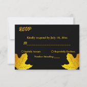 Elegante luxe zwart en goud bladeren herfst bruilo RSVP kaartje (Voorkant)