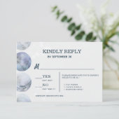 Elegante Maan Blauw Goud Sterren Bruiloft RSVP Kaartje (Staand voorkant)