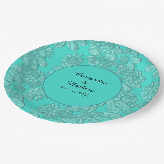 Elegante madeliefjes in turquoise bruiloft papieren bordje (Gekanteld)