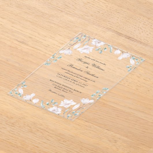 Elegante Magnolia Eucalyptus Bloemenbruiloft Acryl Uitnodigingen (Laagn)