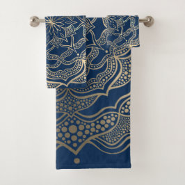 Elegante Mandala Art Boho Gold en Navy Blue Luxe Bad Handdoek