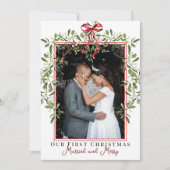 Elegante maretak eerste kerst getrouwde foto feestdagenkaart (Voorkant)
