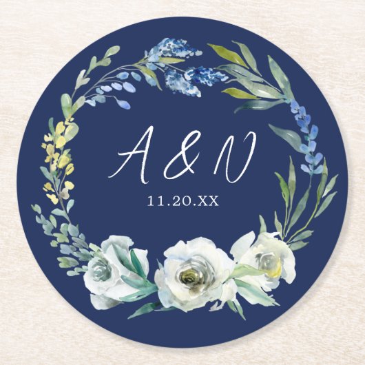 Elegante Marine Blauw Wit Bloemen Monogram Huwelij Ronde Kartonnen Onderzetter (Voorkant)