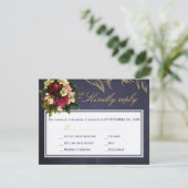 Elegante marine bordeaux gouden script bloemenbrui RSVP kaartje (Staand voorkant)