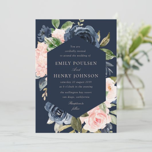 Elegante marineblauw en roze blos bloeit bruiloft kaart (Staand voorkant)