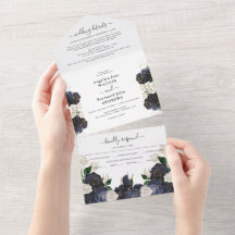 Elegante marineblauwe en witte bloemenbruiloft