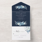 elegante marineblauwflorale bruiloft all in one uitnodiging (Binnen)