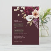 Elegante Maroon Floral bruiloft uitnodiging (Staand voorkant)