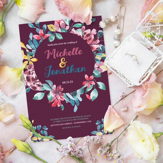 Elegante maroon kleurrijke waterverf bloemenbruilo kaart
