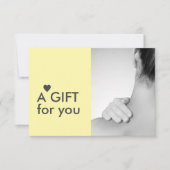 Elegante massagetherapeut foto geel grijs hart  (Voorkant)