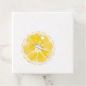 Elegante mediterrene citroen bloemige bruidsdouche bedankjes labels (In situ)