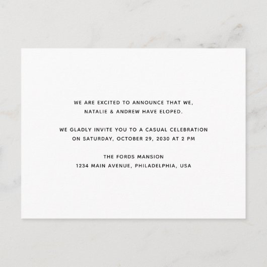 Elegante Minimal Script Foto We Zijn Gevlucht Trou Aankondigingskaart (Achterkant)