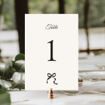 Elegante minimale boog bruiloft kaart<br><div class="desc">Leg de essentie van elegantie en eenvoud vast met ons minimalistische nummer van de trouwtafel met een charmant,  met de hand getekend boogontwerp. Het verfijnde kleurenschema van grijs en ecru voegt een vleugje verfijning toe aan dit tijdloze stuk,  perfect om uw speciale dag in stijl te vieren.</div>