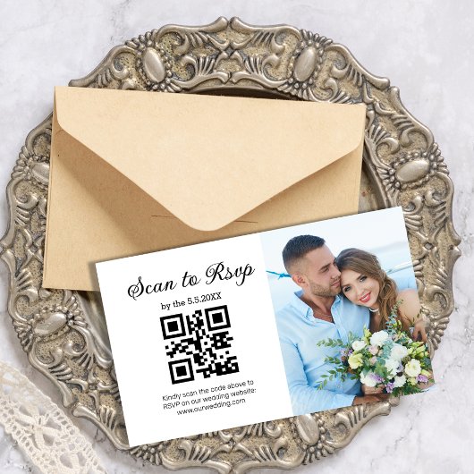 Elegante minimale RSVP QR-code trouwfoto Informatiekaartje