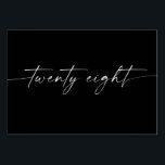 Elegante minimale script tafelkaarten nummer 28 kaart<br><div class="desc">Dit ontwerp voor tafelkaarten heeft een elegant minimaal script-lettertype. Klik op de "Klik om verder aan te passen" knop om de tekstkleur en achtergrondkleur van het script aan te passen. Bekijk de hele collectie voor meer bijpassende items!</div>