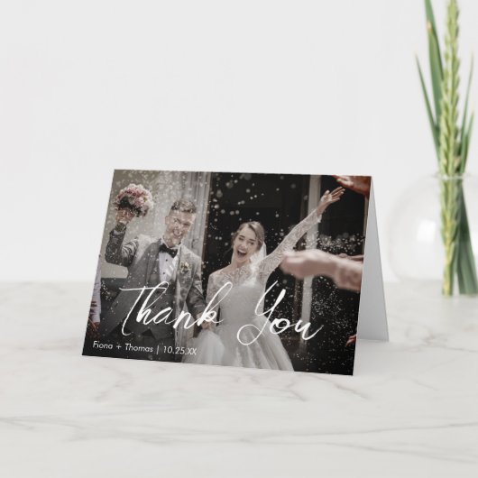 Elegante minimalistische aangepaste trouwfoto bedankkaart (Voorkant)