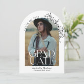 Elegante minimalistische afstudeerfeest kaart (Staand voorkant)